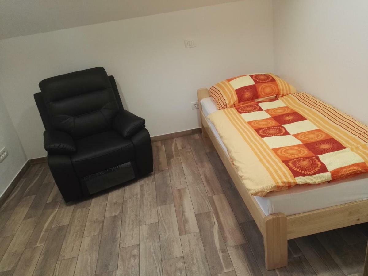 Apartmaji Zupan Бохиньска-Бела Экстерьер фото