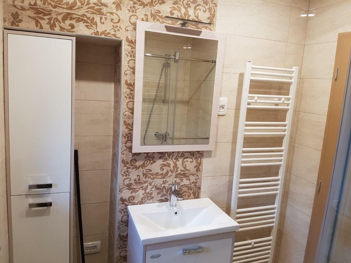 Apartmaji Zupan Бохиньска-Бела Экстерьер фото
