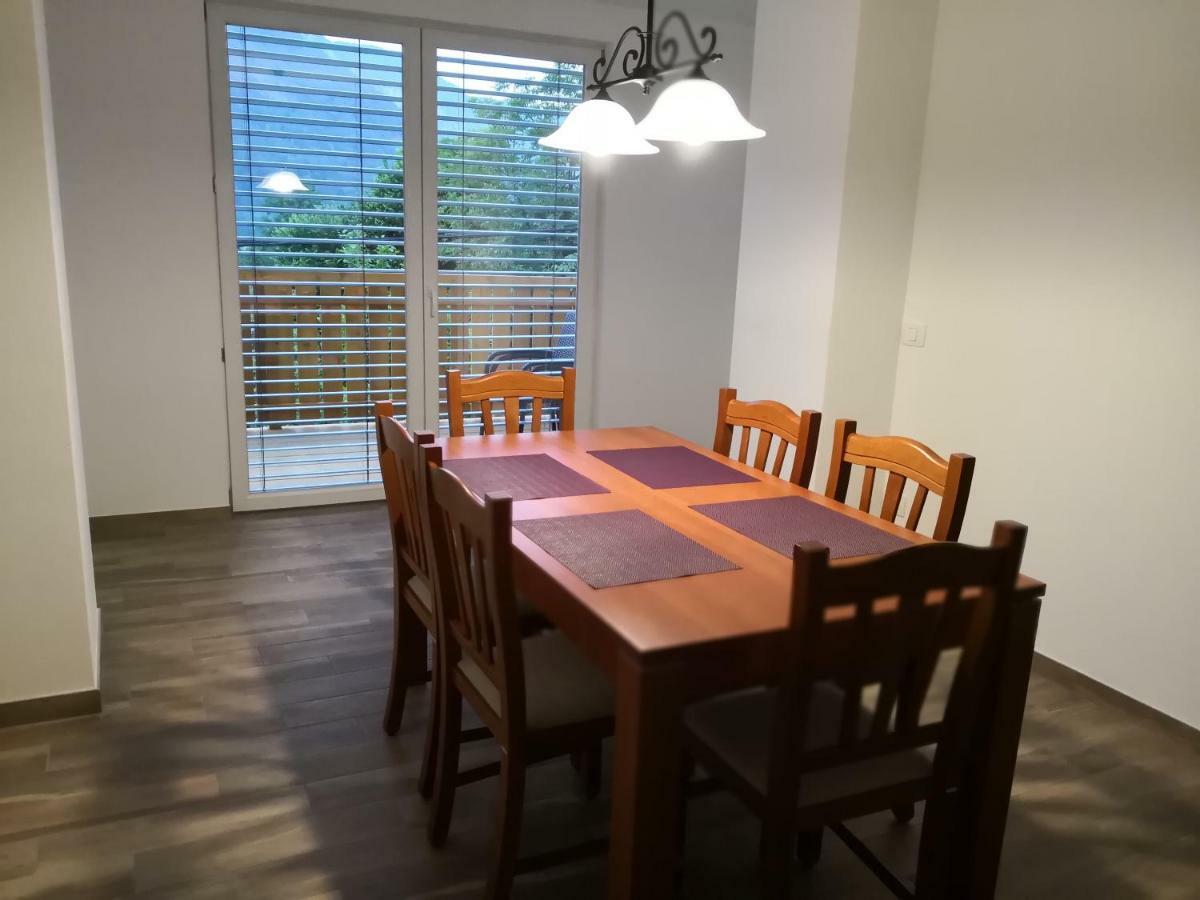 Apartmaji Zupan Бохиньска-Бела Экстерьер фото