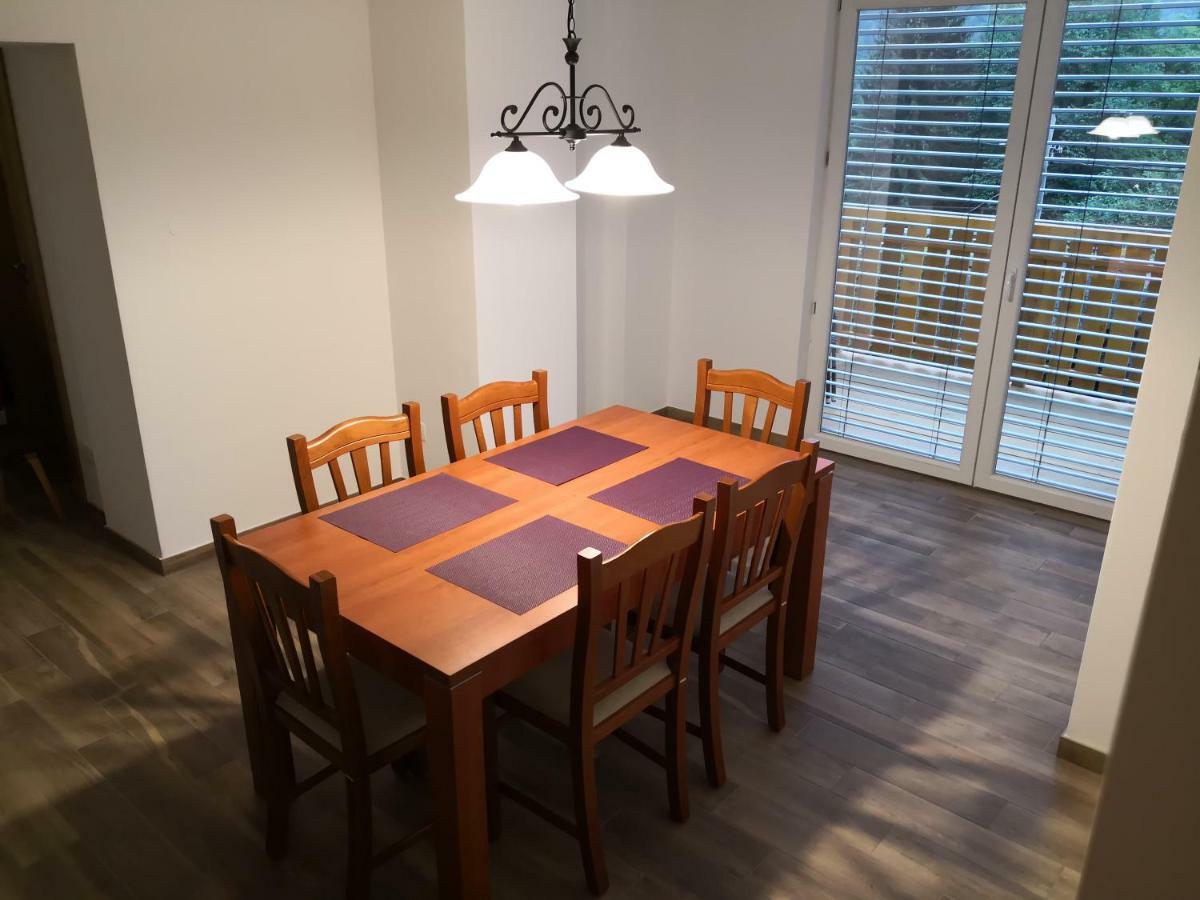 Apartmaji Zupan Бохиньска-Бела Экстерьер фото